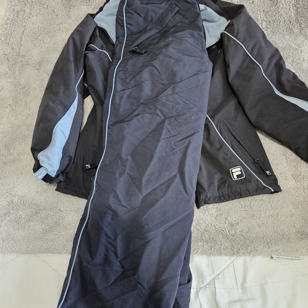 Womens Black and Grayish Blue Ski Jacket And Pants